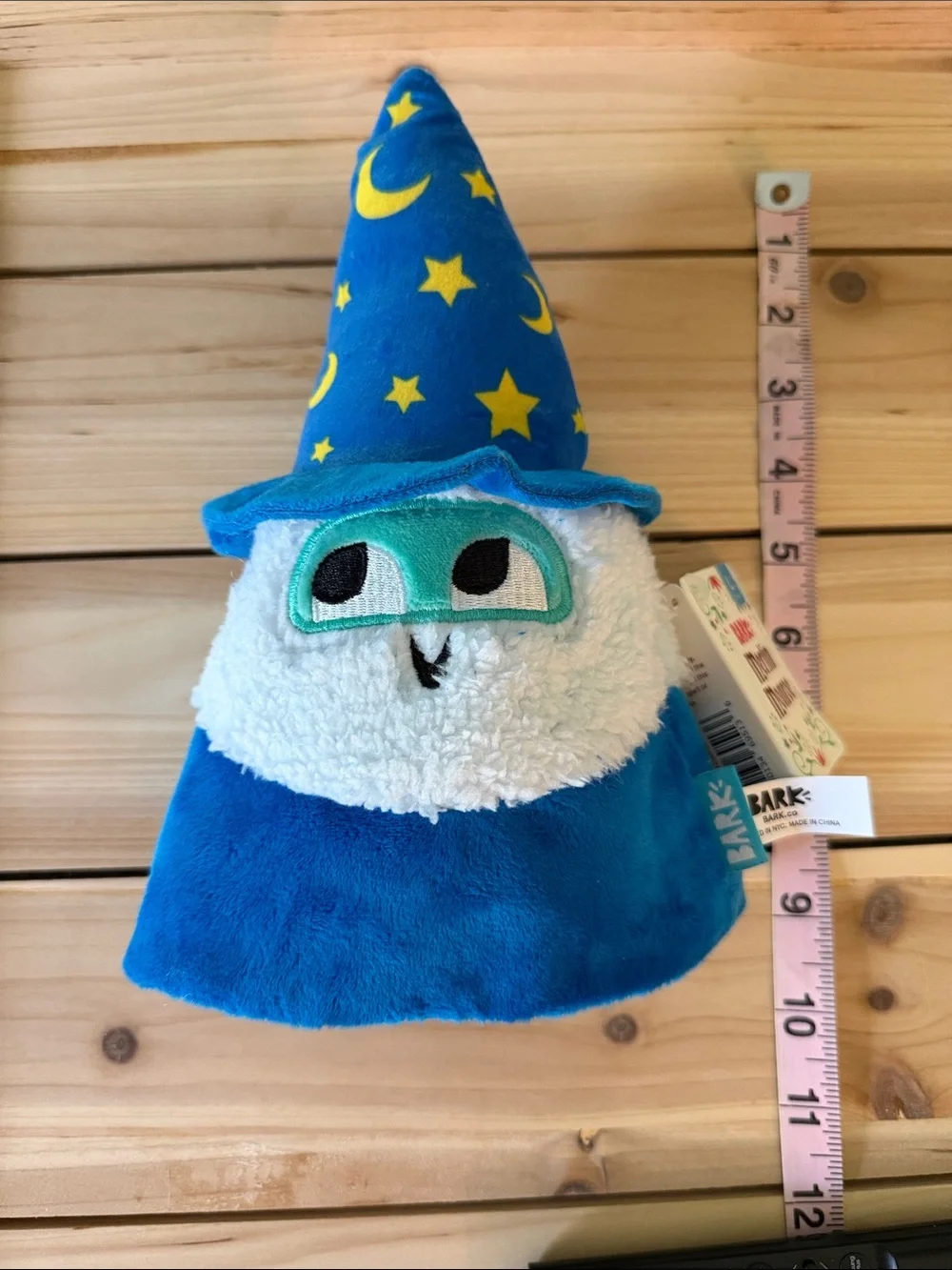 NWT Bark Merlin Monroe Wizard Squeaky and Crinkle Dog Toy